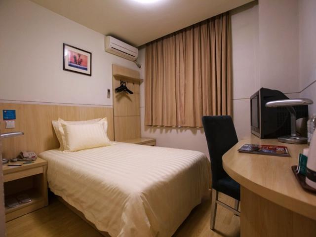Jinjiang Inn Shanghai Oriental Pearl Tower Extérieur photo